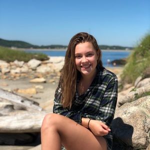 Meet your Posher, Iris